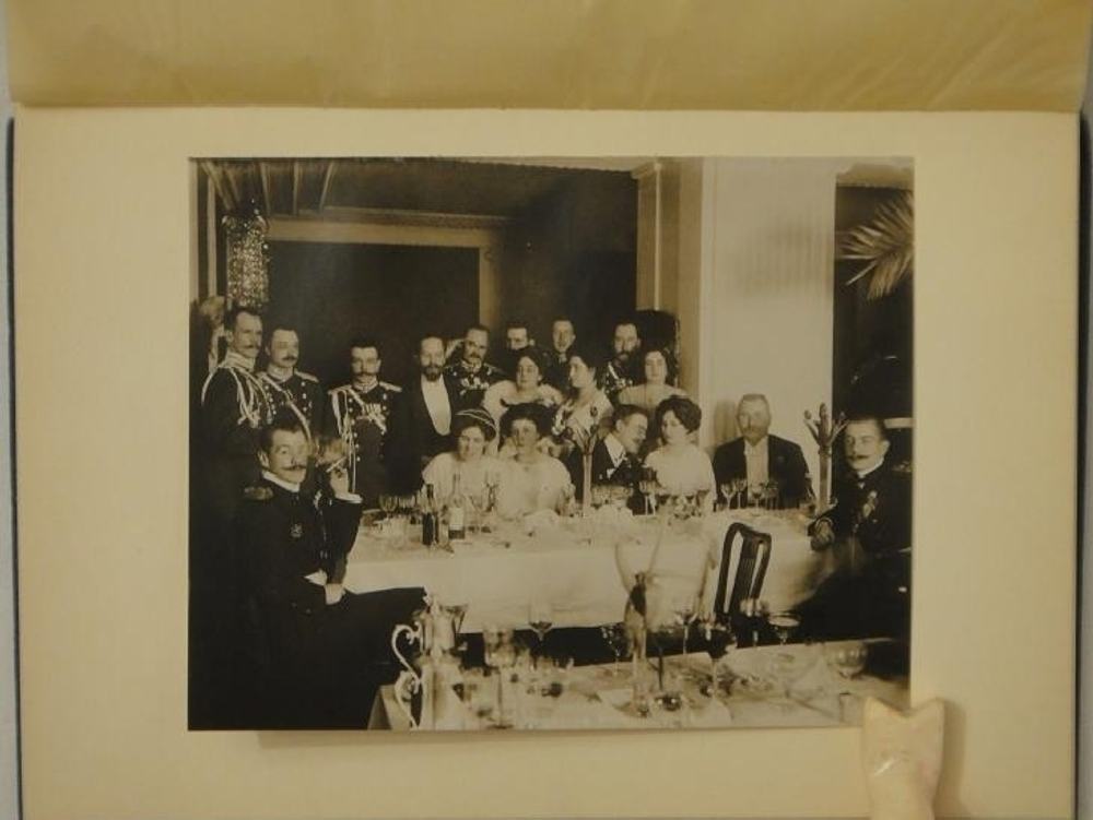 "Столетний юбилей Канцелярии Финляндского генерал-губернатора. 1812-1912". . 1912г.