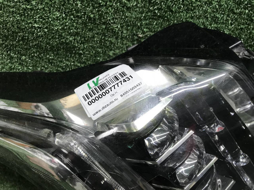 Битая Фара правая Cadillac Escalade 4 (14-20) LED