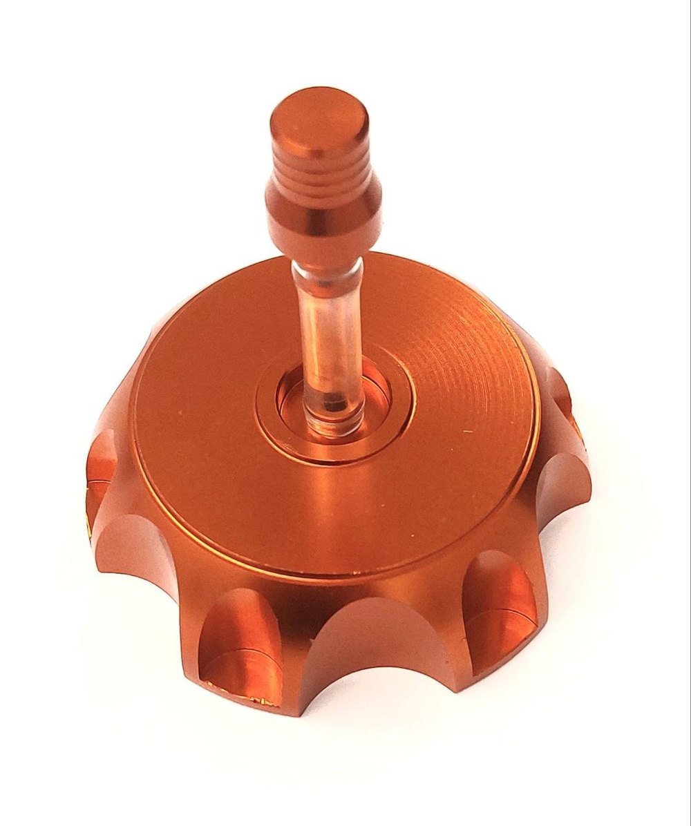 Пробка (крышка) бензобака CNC оранжевая