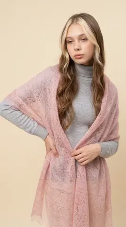 Оренбургский пуховый платок-паутинка А120-06 магнолия