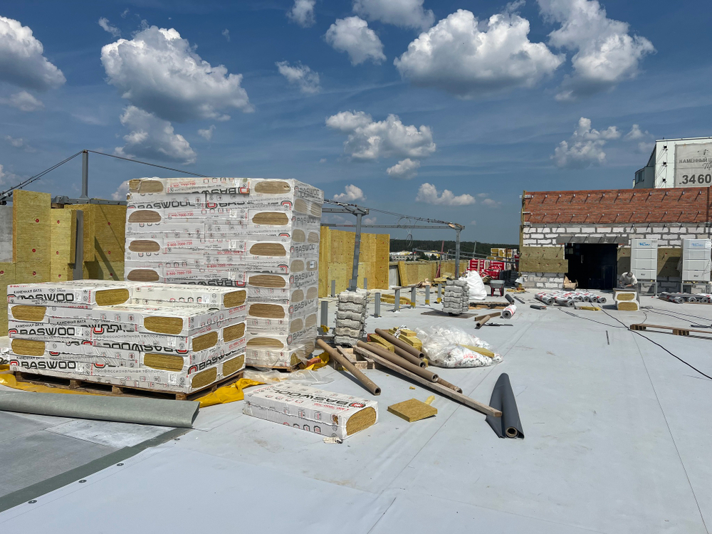 Торгово-развлекательный центр "Демидов" в г.Сысерть, Свердловской области