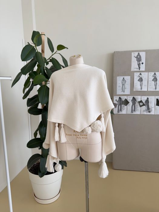 ПОНЧО ВЕРИТИ ПЛОМБИР