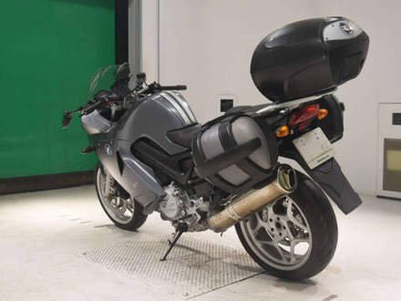 BMW F800ST