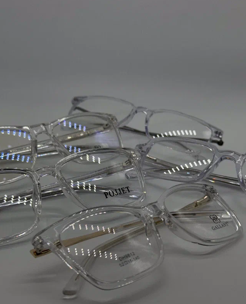 Зимние очки с антибликовым покрытием: снижение бликов от снега и льда