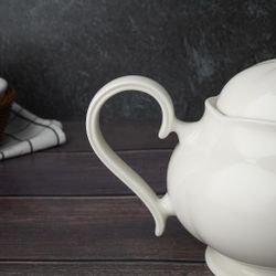 Чайник 1000 мл d 15,5 см h14,5 см Bella Noble [1]