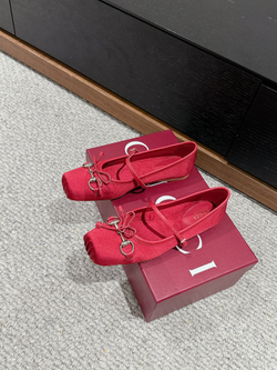 Gucci Shoes