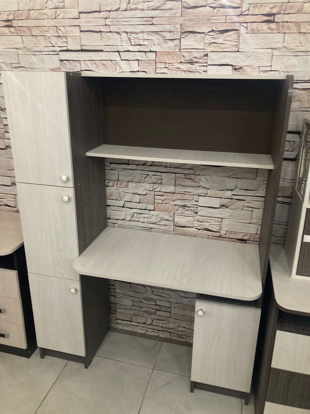 Компьютерный стол Омега-2 яс. анкор т./яс. анкор св.