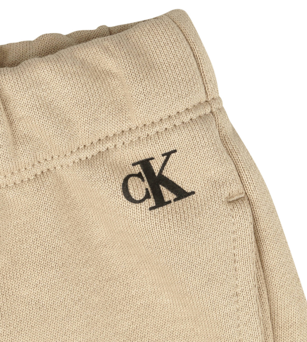 Шорты Calvin Klein Jeans - бежевый(IB0IB01614)