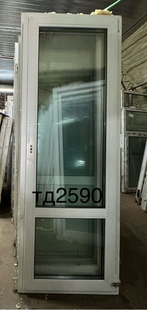 Дверь Пластиковая Б/У 210(в) х 75(ш) Балконная