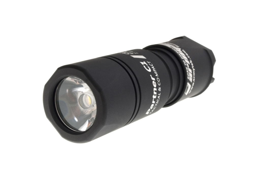 Фонарь Armytek Partner C1 v3 XP-L