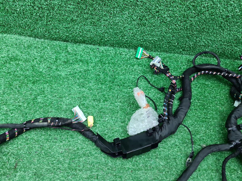 Проводка салонная Hongqi HS5 (2023-н.в.)