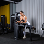 U3024D Глют-машина. Ягодичные. Стек 49 кг