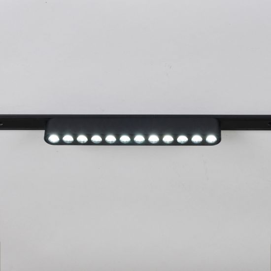13002-9.3-001UR magnetic LED12W BK CCT+SMART