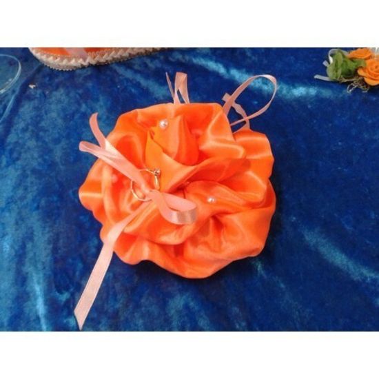 Подушечка для колец "Роза", айвори