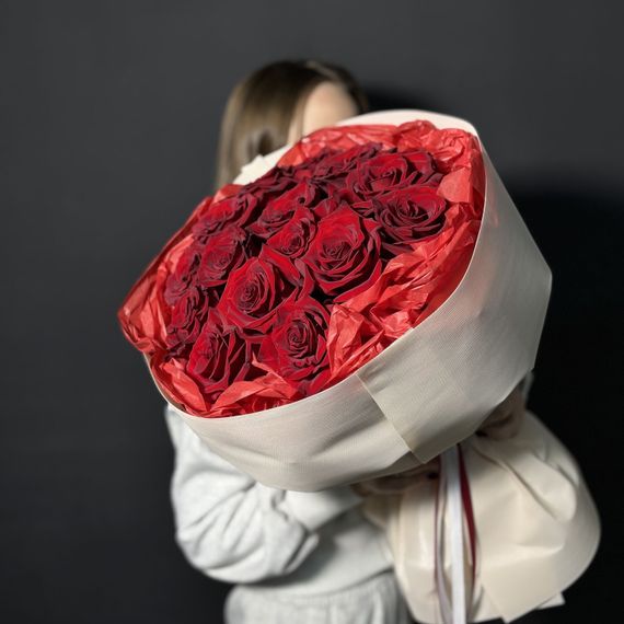 Монобукет из 15 роз Эквадор 60 см