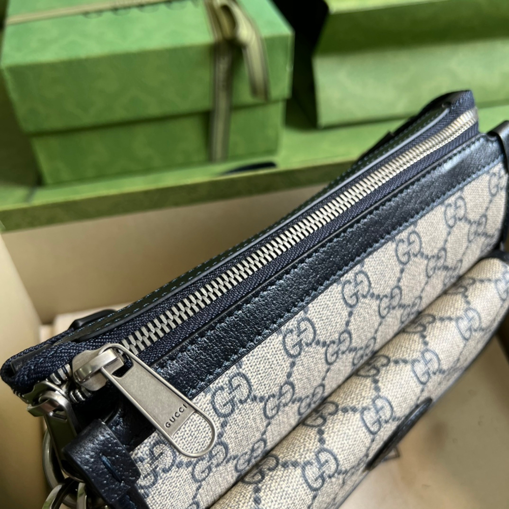Gucci GG Messenger Bag
