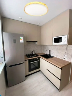 Люстра светодиодная потолочная цвет "Дерево светлое" мощностью 60Вт с пультом, площадь освещения до 15кв.м.