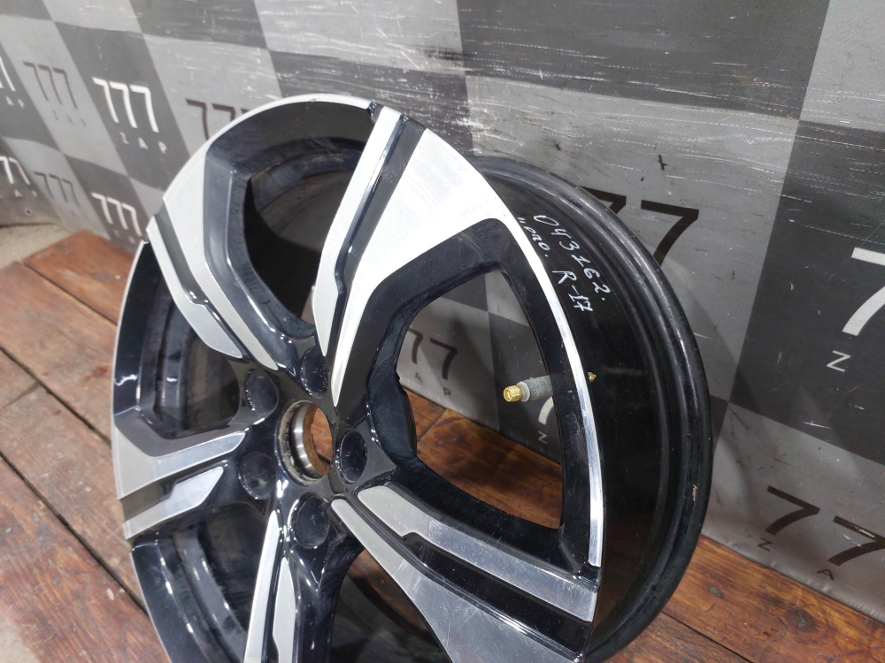 Диск колесный литой R17 Chery Tiggo 4 Pro 20-нв Б/У Оригинал 203000329AA