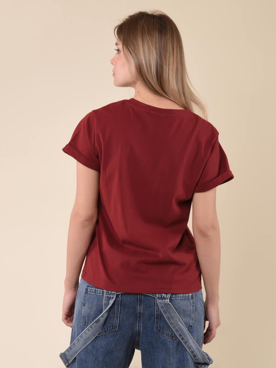 Футболка женская