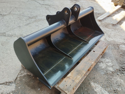 Ковш Cukurova 888 1500 мм планировочный