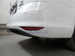Фаркоп оцинкованный Galia V073C для Volkswagen Golf VII универсал 2WD/4WD 2013-(паспорт и сертификат в комплекте)(без электрики)