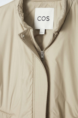 COS ЖИЛЕТ С УКОРОЧЕННОЙ ПОДКЛАДКОЙ, БЕЖЕВЫЙ