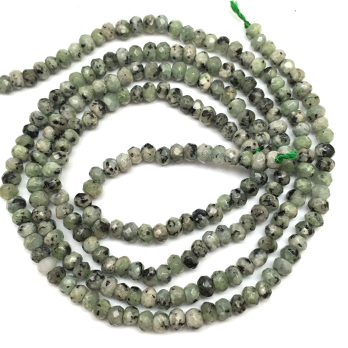 Агат зеленый с точками 4х3 мм, бусины (нить)