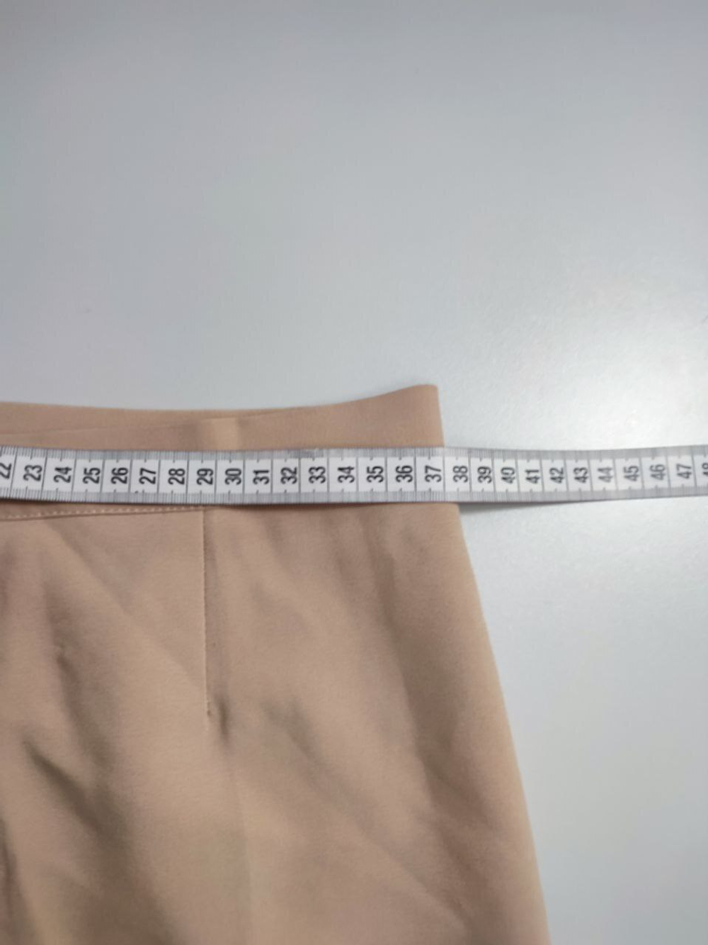 Брюки бежевого оттенка 44/46 размер