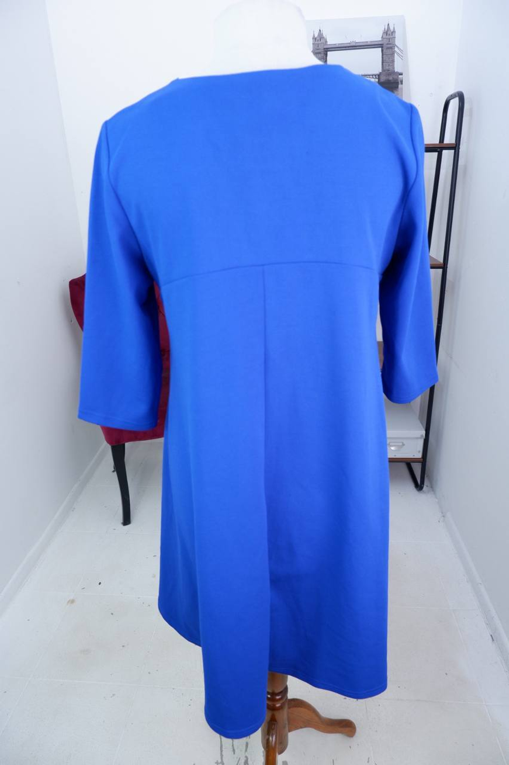 Платье красивого цвета, визуально на 50/52 размер