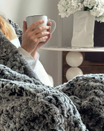 Вязаный плед из натурального меха рекс 240*220 см (серый сноутоп, окрас меха в два тона)