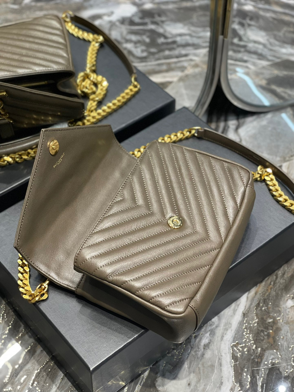 Saint Laurent College Bag 24 cm