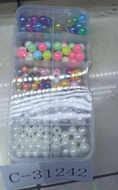 Набор украшений для девочек, в наборе бусины, браслет 13х6,5 см, коробка с-31242