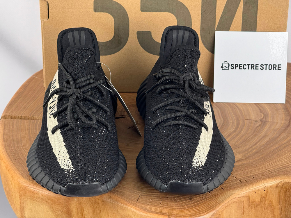 Yeezy Boost 350 V2 Oreo