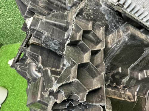 Битая Фара левая Audi Q6 (2022-н.в.) LED