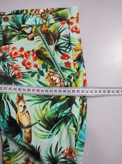 Брюки Zara Trafaluc с принтом 42 размер