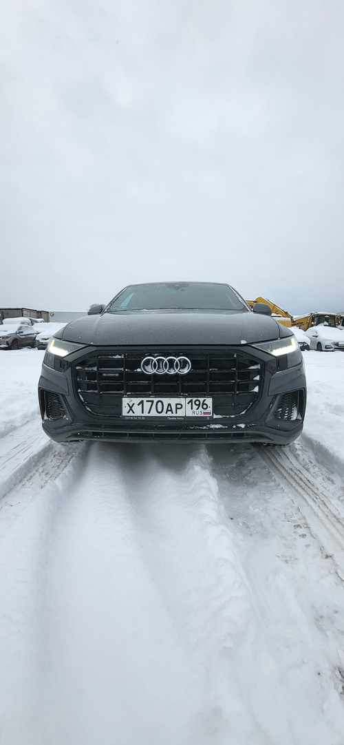 Audi Q8 Sport 45 TDI quattro tiptronic