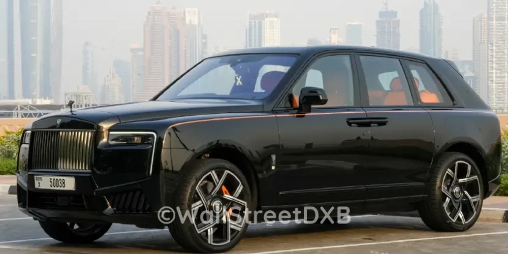 Rolls Royce Cullinan Black Black badge