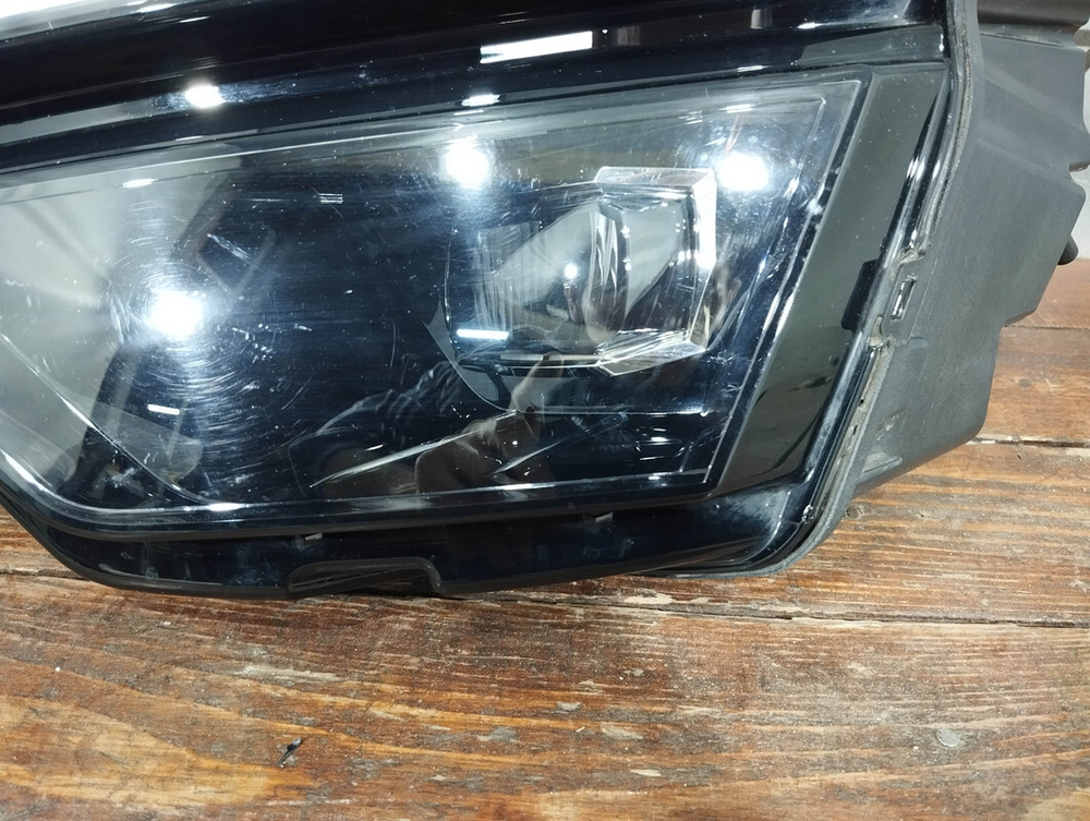 Фара левая LED Skoda Karoq 17-нв Б/У Оригинал 57B941015D