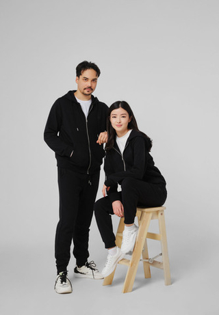 Кофта на замке с капюшоном трикотаж ARGYMAQ BLACK