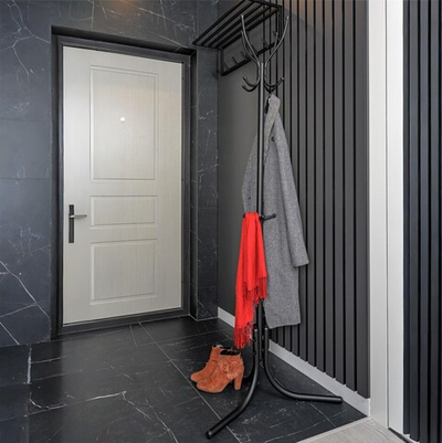 Вешалка напольная Комфорт 4 ВК4