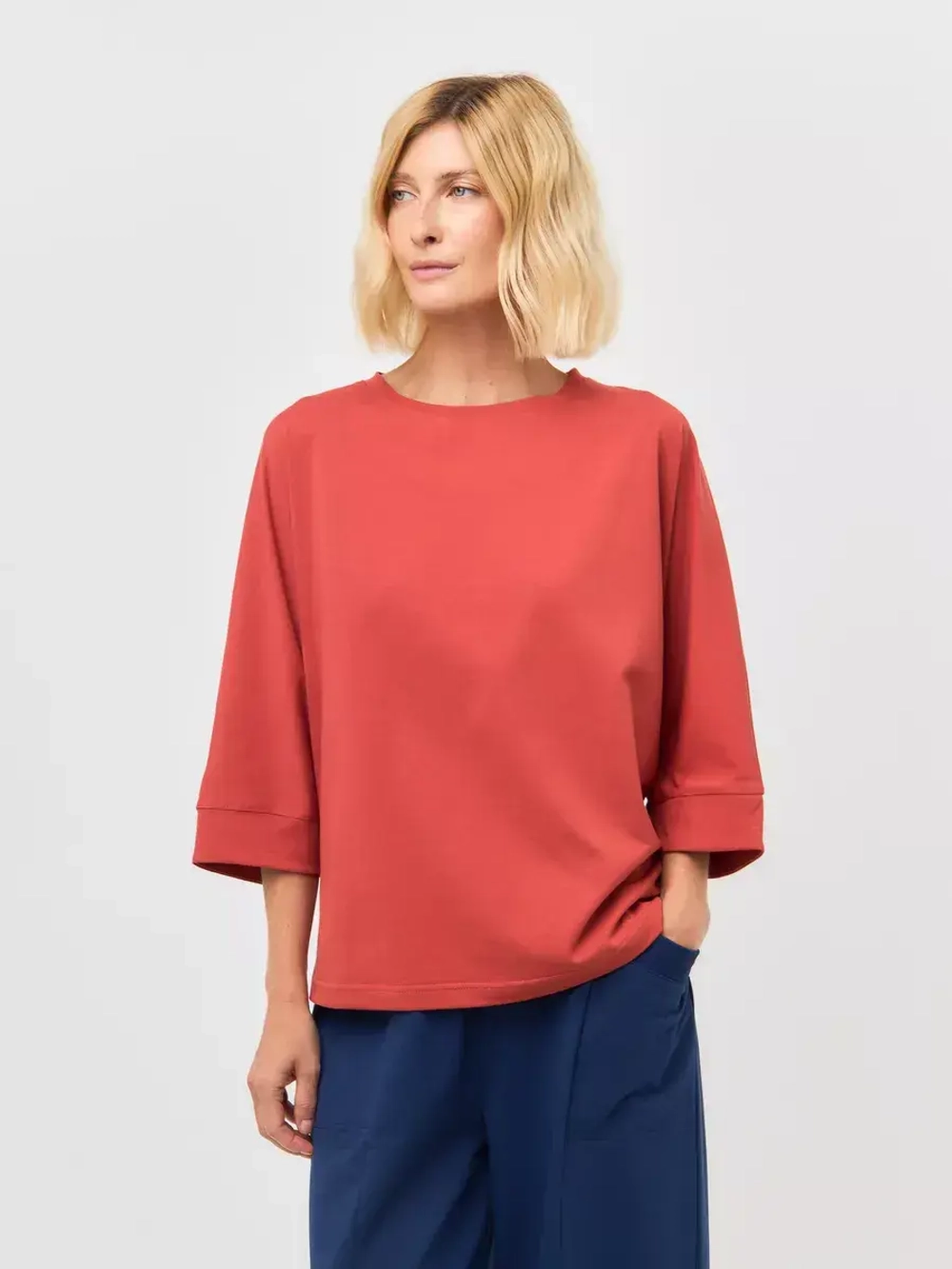 Футболка оверсайз большие размеры летучая мышь