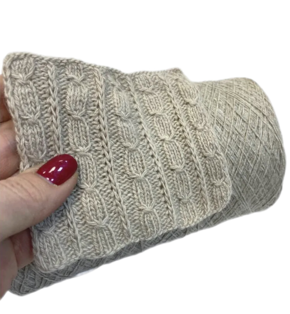 Пряжа на бобине (Италия) 15% кашемир 70% шерсть мериноса 15% п/а 100г-700м 225 г