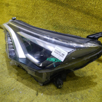 Фара левая Toyota Rav 4 CA40 (2015-2019) LED