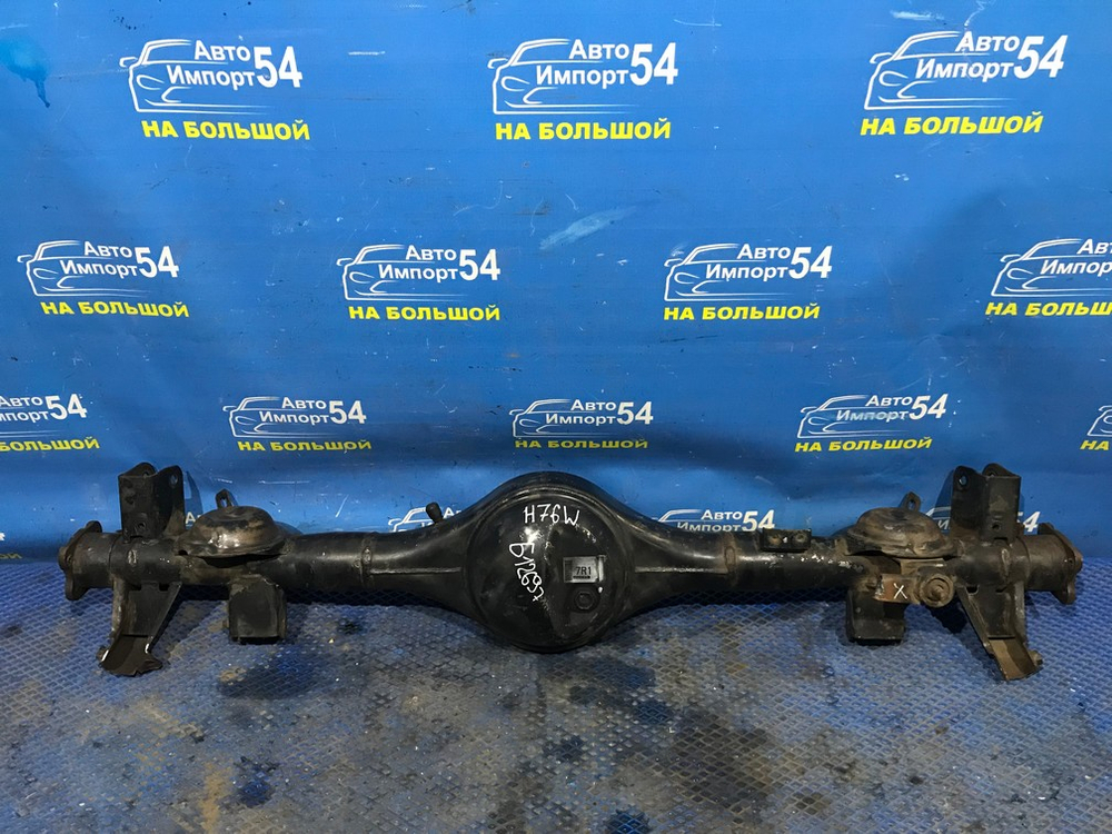 Чулок заднего моста MITSUBISHI PAJERO IO 1998-2000