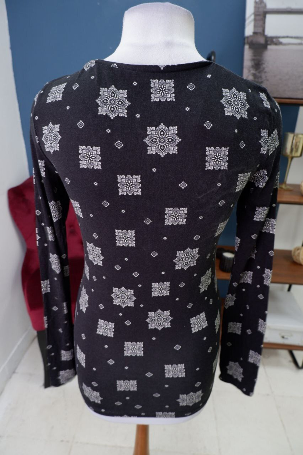 Джемпер Tezenis из вискозы 48 размер