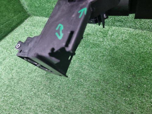 Телевизор Geely Tugella (2019-2024)