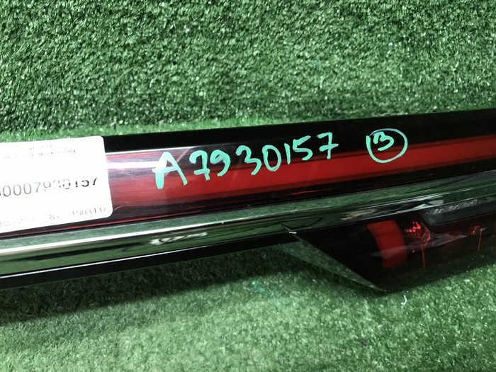 Фонарь крышки багажника Geely Monjaro (2021-н.в.)