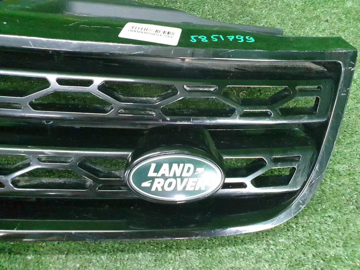 Решетка радиатора Land-Rover Discovery 5 L462 (2016-2021)