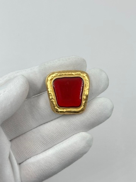Моносерьга с красной эмалью Anne Klein