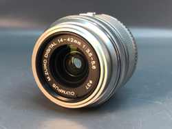 Olympus E-M10 III Kit 14-42mm 15.000 кадров